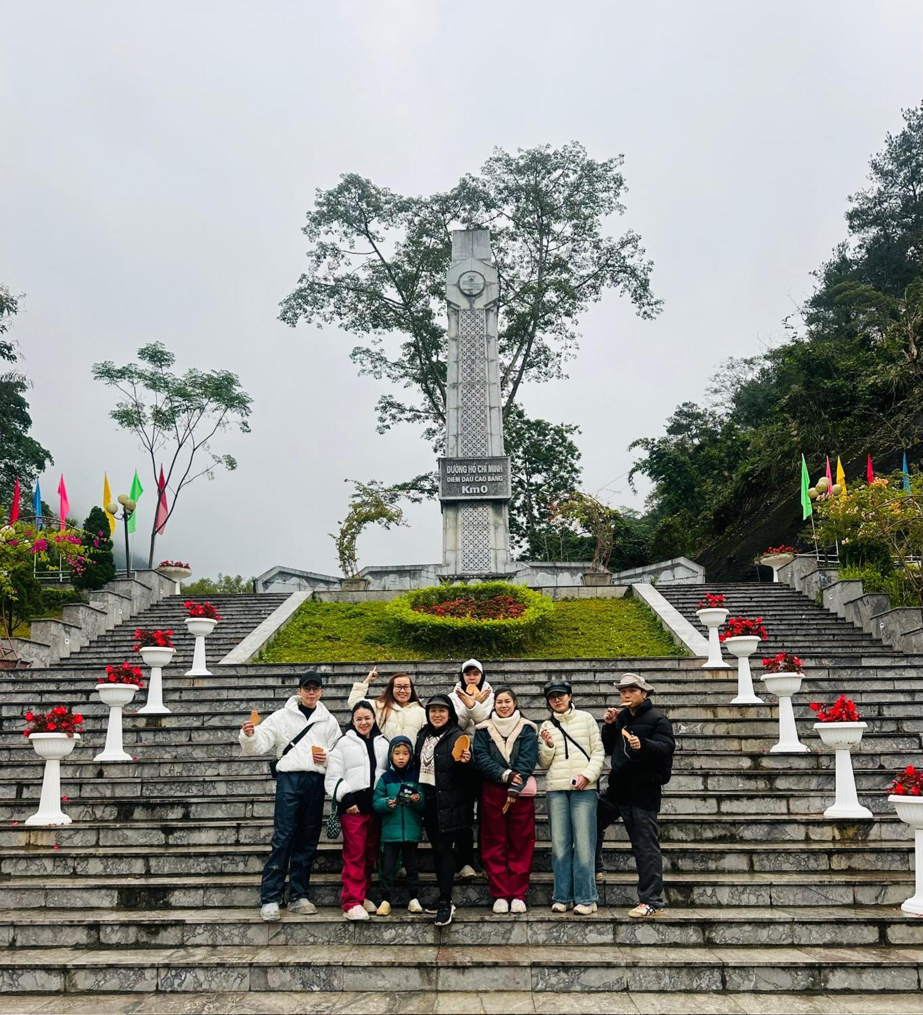 Aparthotel Tl Adventure Tour & Motorbike Ha Giang Exterior foto